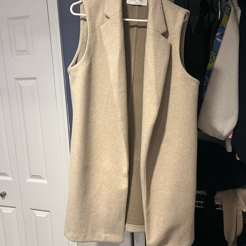 Love Tree Beige Sleeveless Jacket